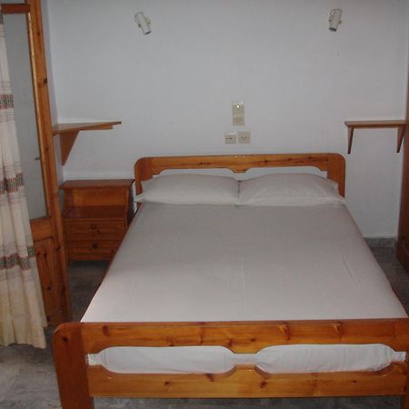 Eleni Studios & Apartments Mithimna Cameră foto