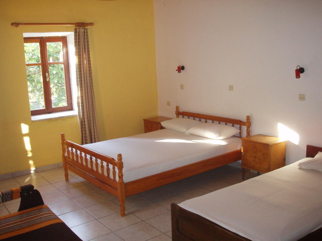 Eleni Studios & Apartments Mithimna Cameră foto